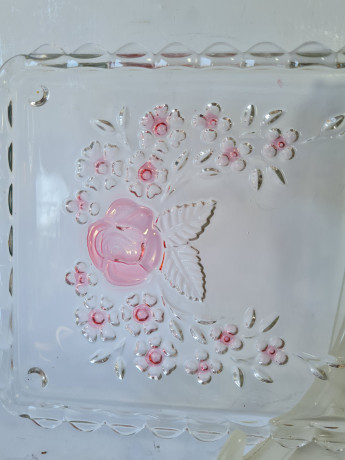 Блюда винтажные Walther Glas, набор из 3 штук, хрусталь, с декором из роз, 29 x 2 см,34 x 15 x 2 см, 21 x 10,5 см, Германия, 1960-70гг.