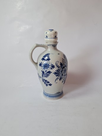 Кувшин винтажный с крышкой-пробкой Delft Blue / Erven Lucas Bols Amsterdam 1575 "Мельницы", фарфор, 18 x 13см, 1950-60гг.