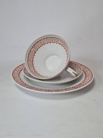 Lettin Чайное трио с красно-золотым узором по краю, Германия, 1960-70гг.