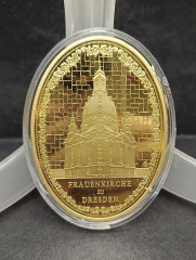 Медальон сувенирный винтажный &quot;Фрауэнкирхе в Дрездене&quot;, позолота, 7 х 9 см, Германия, 2005 год.