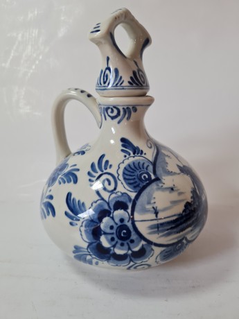 Кувшин винтажный с крышкой-пробкой Delft Blue / Erven Lucas Bols Amsterdam 1575 "Мельницы", фарфор, 22 x 11см, Голландия, 1950-60гг.