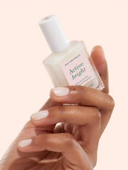 Manucurist Active Bright 15ml x 2st, Укрепляющий лак для ногтей, осветляющий эффект, уход 2в1, против желтизны, натуральное покрытие 2 штуки