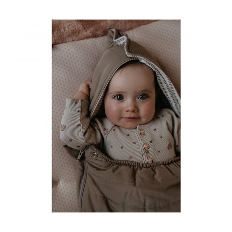 Snoozebaby Autositz\/Babytrage Warm Brown Автокресло/кенгуру Warm Brown