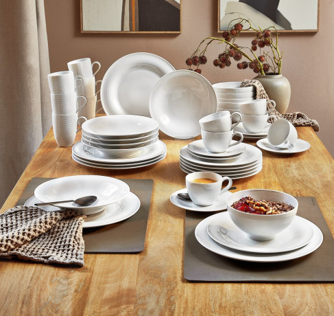 Seltmann Weiden Seltmann Weiden Kombiservice 42-tlg. BEAT Weiss Комбинированный сервиз Seltmann Weiden, 42 шт. БИТЬ