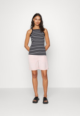 Tommy Hilfiger BLEND Shorts light pink СМЕСЬ шорты светло-розовый