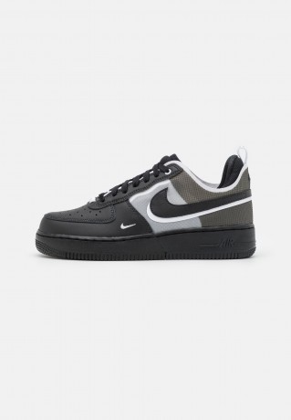Nike Sportswear AIR FORCE 1 REACT UNISEX Sneaker low black/white AIR FORCE 1 REACT UNISEX Низкие кроссовки женские черно-белый