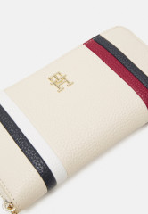 Tommy Hilfiger EMBLEM Wallet sugarcane ЭМБЛЕМА кошелек сахарный тростник