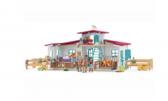 Schleich Horse Club 42567 Игровой набор "Уютный конный двор", ферма с лошадьми и аксессуарами, более 50 элементов, фигурки, конюшня, от 5 лет, Германия