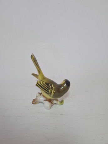 K. TUTTER Фигурка фарфоровая "Желтая птичка на ветке", 8смx7см, Германия, 1940-50гг.