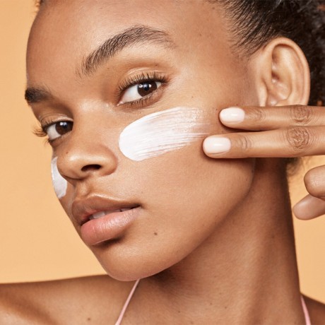 Douglas Collection Vitamin Radiance Glow Eye Gel  Витаминный гель для сияния кожи вокруг глаз