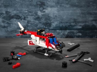 LEGO LEGO Technic 42092 Rettungshubschrauber Спасательный вертолет LEGO Technic 42092
