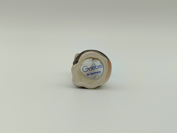 Статуэтка миниатюрная винтажная Goebel "Сиамская кошка", фарфор, 4 х 3 см, Германия, 1960-70гг.