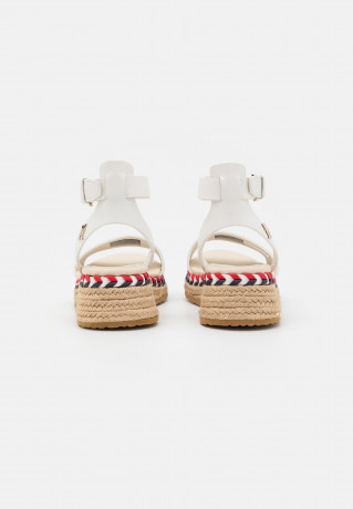 Tommy Hilfiger LOW WEDGE Espadrilles ecru НИЗКАЯ КЛЕТКА Эспадрильи экрю