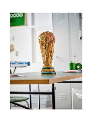 LEGO 43020 FIFA World Cup Trophy 2026, Конструктор FIFA World Cup Trophy 2026 43020 (Дания), 2842 детали, официальный кубок чемпионата мира по футболу, коллекционная модель