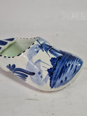 Фигурка винтажная "Башмачок", дельфтский фарфор Delft Blue Holland, 5,5 x 12,5 x 6 см, Голландия, 1960-70гг.