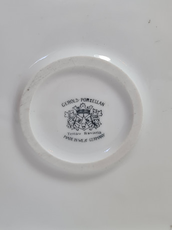 Шкатулка винтажная Gerold / Tettau Bavaria с изображением Гамбурга, черно-белая керамика, 12 x 12 x 8см, Германия, 1960-1970гг.