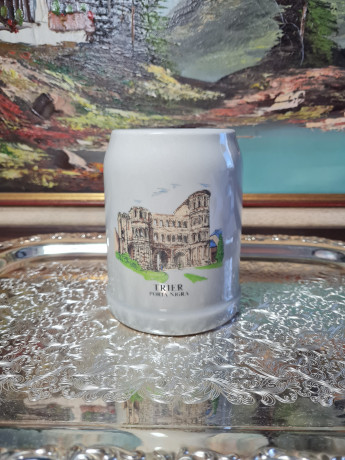 Немецкая пивная кружка винтажная W.Germany с изображением ворот Порта-Нигра в Трире, керамика, 0.5 л, 14 см, Германия, 1960-70гг.