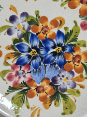 Тарелка декоративная винтажная &quot;Оранжевые и синие цветы&quot;, ручная работа, в стиле майолики, керамика, 16.5 см, Германия, 1970-80гг.