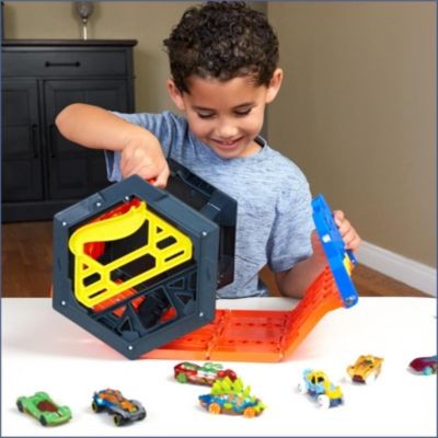 Mattel Hot Wheels Rollout Raceway Trackset Набор треков Hot Wheels Rollout Raceway