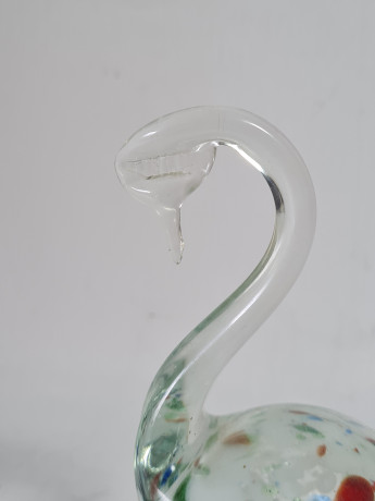 Фигурка винтажная Murano Glas "Лебедь", прозрачное стекло с яркими вкраплениями, 12 см, Италия, 1960-70гг.