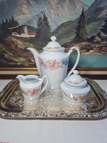 Набор для чая винтажный Winterling Marktleuthen Bavaria с розовыми и голубыми цветами, чайник, молочник, сахарница, фарфор, Германия, 1970-80гг.