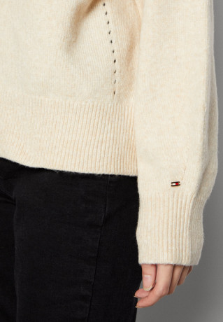 Tommy Hilfiger PUFF SLEEVE MOCK-NECK SWEATER Jumper heathered oatmilk СВИТЕР С ПЛОСКИМ РУКАВОМ И ВЫРЕЗОМ Джемперы овсяное молоко