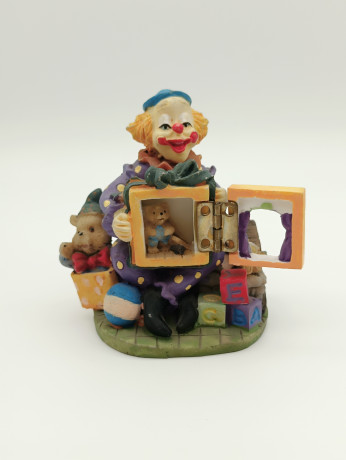Статуэтки винтажные Im Stil Gilde "Клоуны", 3 шт., керамика, 6 х 8 см, Германия, 1970-80гг.
