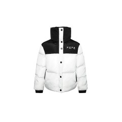 Pepe Jeans Jacken  Mantel Куртки и пальто