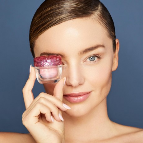 KORA Organics Berry Bright Vitamin C Eye Cream Крем для кожи вокруг глаз Berry Bright с витамином С