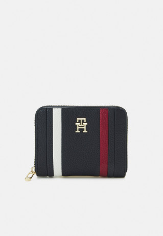 Tommy Hilfiger EMBLEM Wallet space blue ЭМБЛЕМА кошелек космический синий