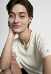 Tommy Hilfiger SIGNATURE FROSTED LOGO Print T-shirt white heather SIGNATURE FROSTED LOGO Футболка с принтом белый вереск