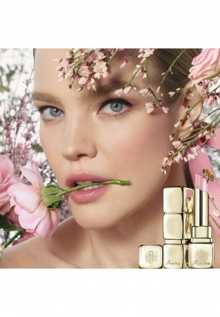 GUERLAIN GUERLAIN KISSKISS BEE GLOW GETONTER LIPPENBALSAM Lippenbalsam 809 lavender glow GUERLAIN KISSKISS BEE GLOW TONED LIP BALM Бальзам для губ