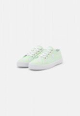 Tommy Hilfiger ESSENTIAL  Trainers seersucker/springlime ESSENTIAL Кроссовки Сирсакер / весенний лайм