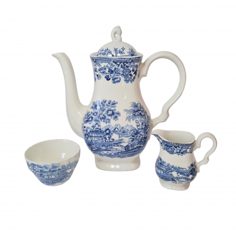 Набор для чая винтажный Staffordshire Tonquin by Myott, белый фарфор с рисунком в сине-голубых тонах, на 6 персон, в заводской коробке, Англия, 1960-70гг.