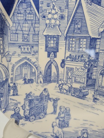 Тарелка декоративная винтажная Ironstone "Рождественский вечер", коллекционная, фарфор, 24 см, Англия, 1960-70гг.