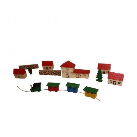Holzspielzeug Spielzeugdorf mit Bahnhof im Beutel Деревянная игрушечная деревня с железнодорожной станцией в сумке