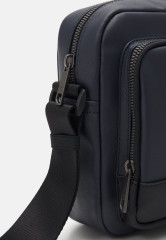 Tommy Hilfiger ESSENTIAL MINI REPORTER UNISEX Across body bag space blue ESSENTIAL MINI REPORTER UNISEX Сумка через плечо космический синий