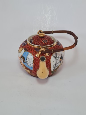 Японский фарфоровый сервиз для чайной церемонии,обильная позолота и  Япония, 1960гг.