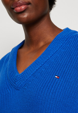 Tommy Hilfiger SWEATER Jumper electric blue СВИТЕРА Джемперы синий электрик