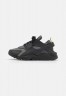 Nike Sportswear AIR HUARACHE WT UNISEX Sneaker low iron grey/black/volt AIR HUARACHE WT UNISEX Низкие кроссовки женские утюг серый/черный/вольт
