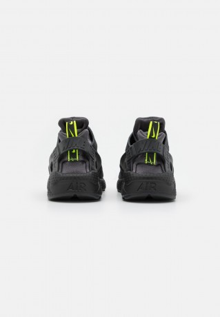 Nike Sportswear AIR HUARACHE WT UNISEX Sneaker low iron grey/black/volt AIR HUARACHE WT UNISEX Низкие кроссовки женские утюг серый/черный/вольт