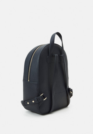 Tommy Hilfiger EMBLEM BACKPACK Rucksack space blue РЮКЗАК "ЭМБЛЕМА" Рюкзак космический синий