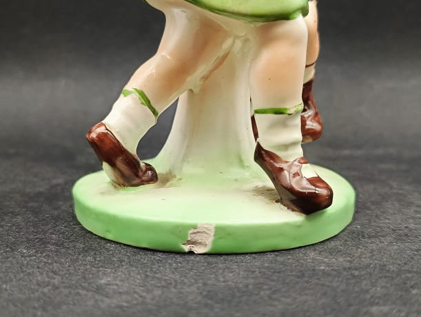 Статуэтка винтажная Im Stil Goebel "Танец", фарфор, 15.5 см, Германия, 1960-70гг.