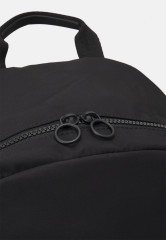 Tommy Hilfiger HORIZON BACKPACK UNISEX Rucksack black РЮКЗАК HORIZON УНИСЕКС Рюкзак черный