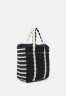 Tommy Hilfiger COASTAL PREP BRETON TOTE Tote bag breton stripe COASTAL PREP BRETON TOTE Сумка-тоут бретонская полоса