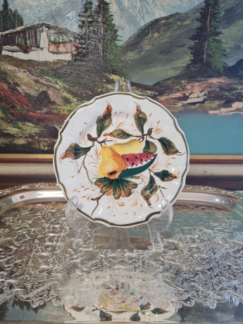 Тарелка декоративная винтажная Keramik Wandteller, белая керамика с ярким рисунком фруктов, ручная работа, 15 x 2 см, Германия, 1960-70гг.