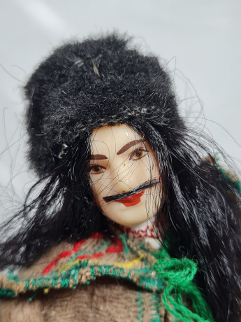 Фигурка винтажная "Дровосек в этническом костюме", 24 см, Румыния, 1960-70гг.