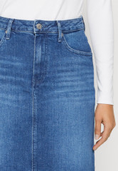 Tommy Hilfiger STRAIGHT SKIRT Denim skirt suki ПРЯМАЯ ЮБКА Джинсовая юбка суки