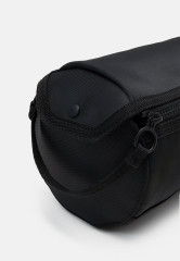 Tommy Hilfiger SKYLINE WASHBAG UNISEX Wash bag black SKYLINE WASHBAG UNISEX Сумка для стирки черный