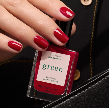 Manucurist Green Nagellack Dark Dahlia, 15ml, Лак для ногтей Dark Dahlia (Франция), стойкое покрытие без сколов, безопасная растительная формула 9 Free, 15мл 